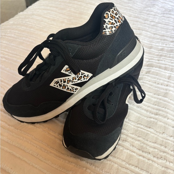 New Balance 515 Black and Leopard Women's Sneakers - Picture 1 of 6